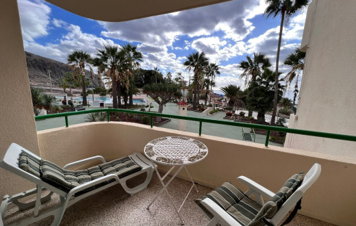 311-2853V - LOS CRISTIANOS